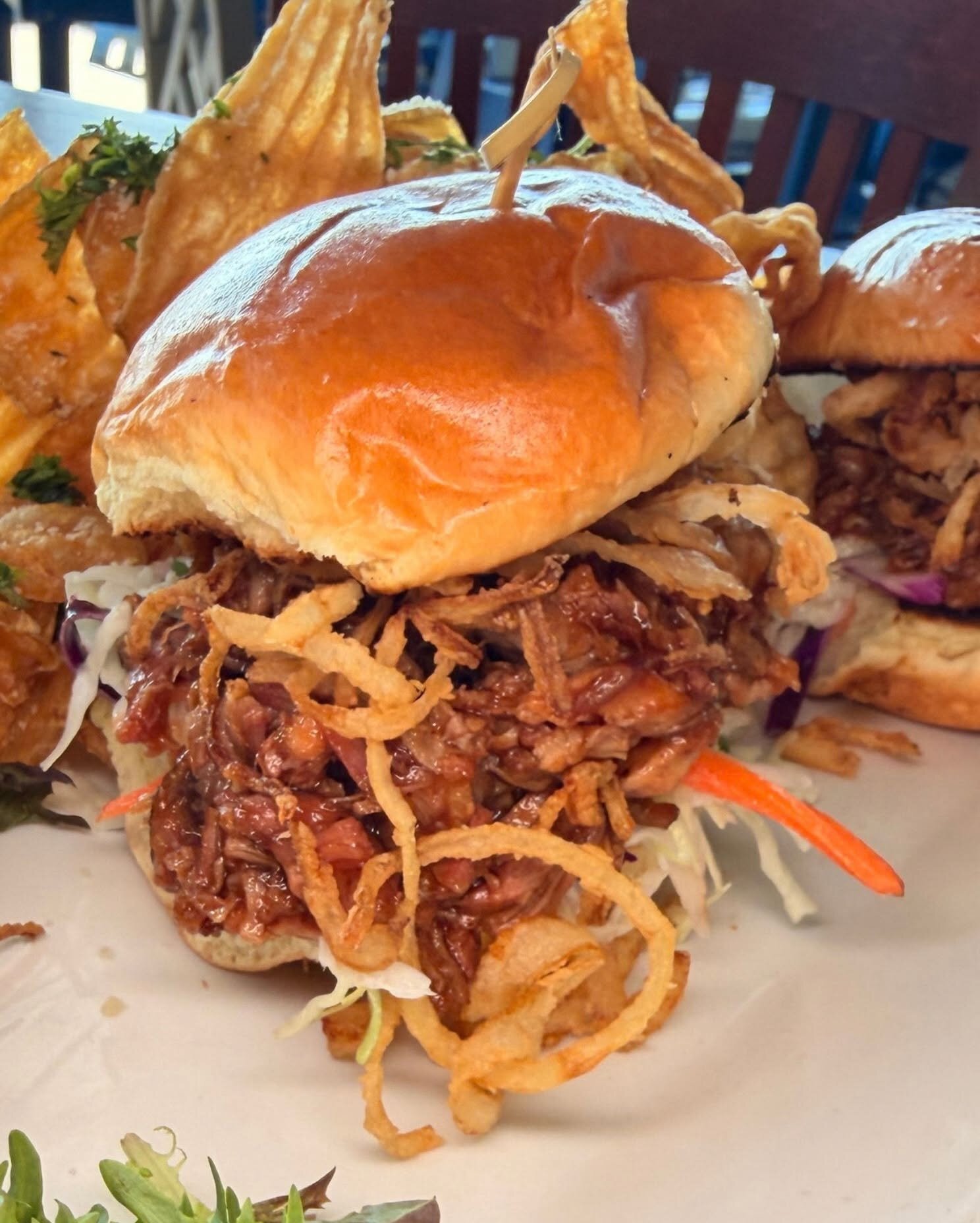 BBQ pulled pork sliders